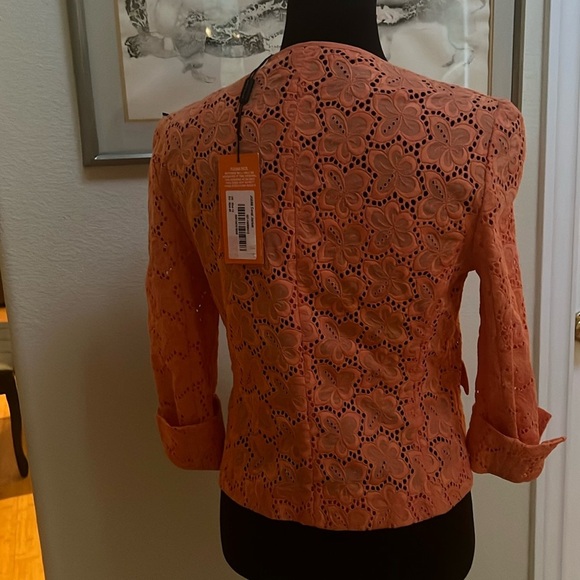 Karen Millen Coral Cotton Embroidered Eyelet Jacket NWT size 8 - Picture 9 of 10